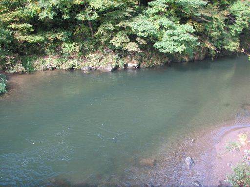 鳥越川