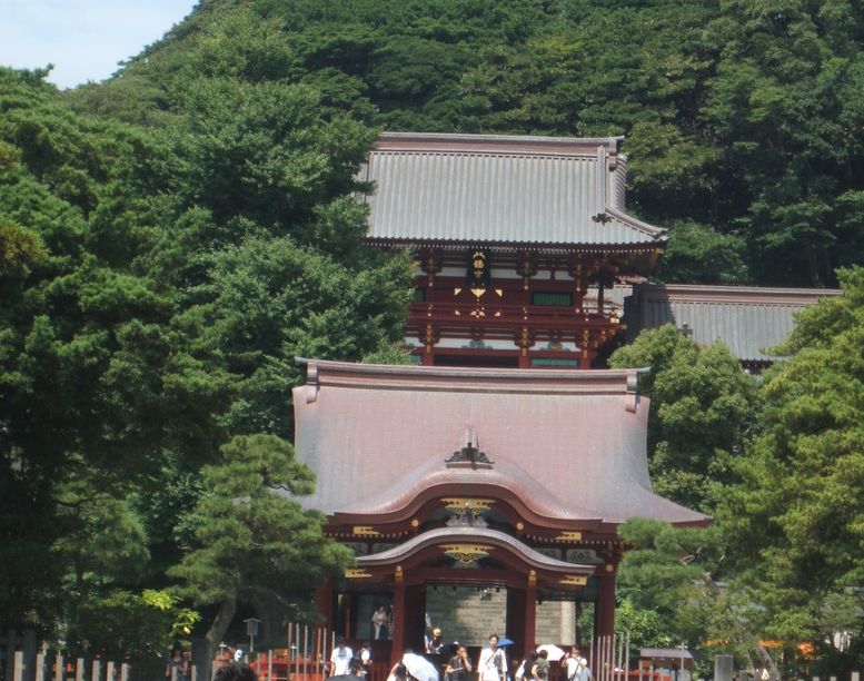鶴岡