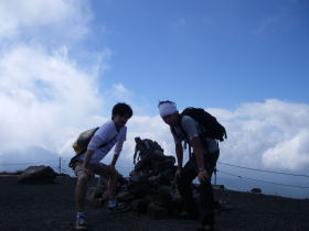 頂上手前の峰