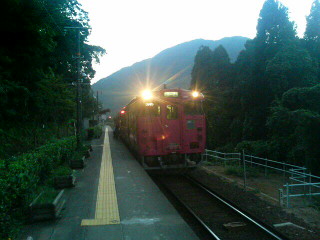 山陰本線　餘部駅