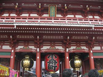 一瞬何故か「千と千尋の神隠し」の最初と最後のシーンが脳裏を横切りました。.jpg