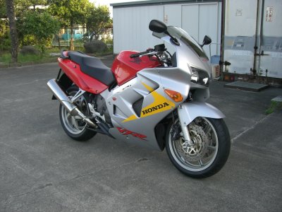 vfr8001.jpg