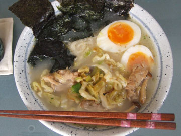 サンヨー食品『とんこつラーメン』