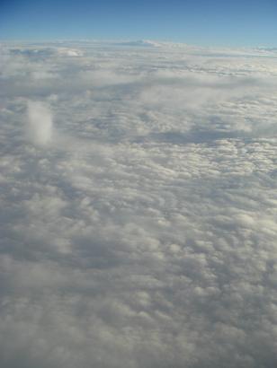 飛行機の窓から　～雲のじゅうたん