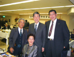 高村正彦氏