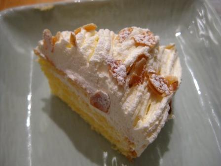 ケーキのおすそ分け