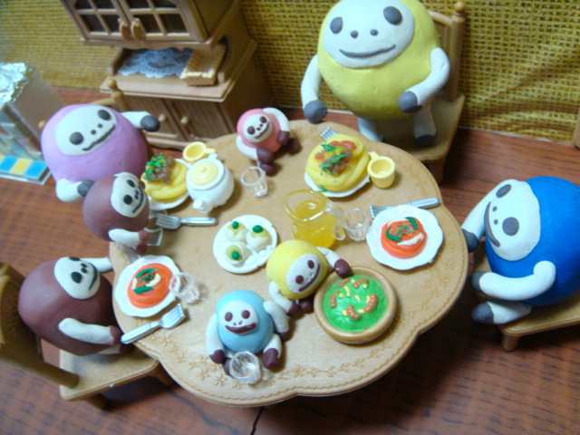 なまけアートシリーズ　今日のランチ２