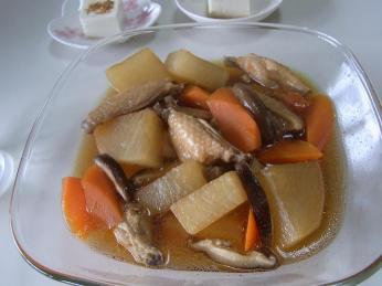 鶏と大根の煮物