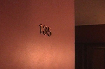 マルモテル135号室