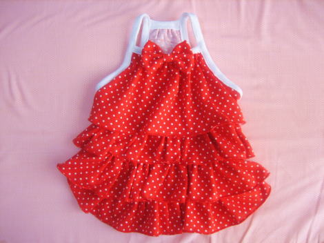 フリルワンピイチゴ