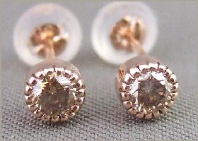 エクセレンテ シャンパン・ブラウン　ピアス