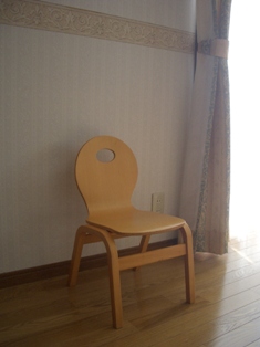 chair1.JPG