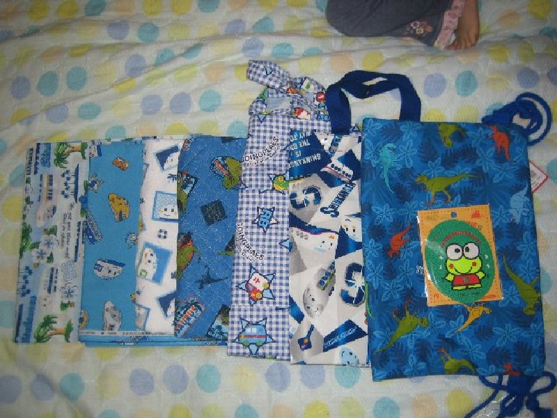 サンリオ福袋・恐竜くん（布地）