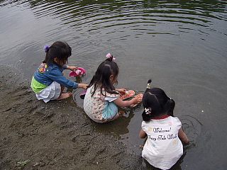 水遊び