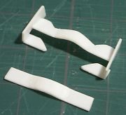 フロントウィング1