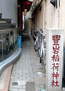 shide jinjya201006.JPG