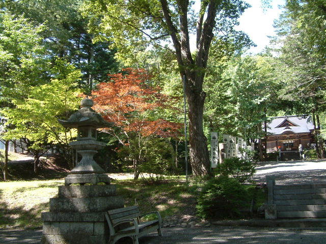 義経神社