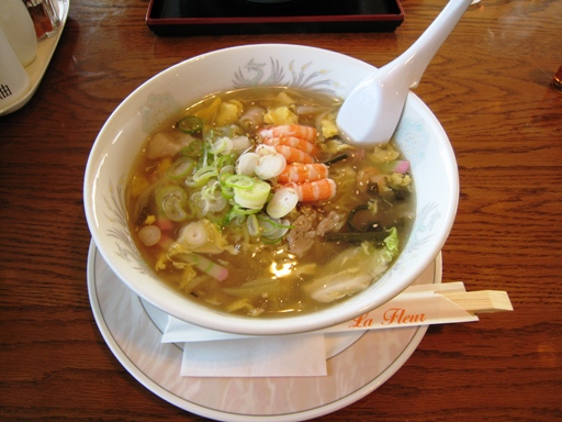 ガタタンラーメン