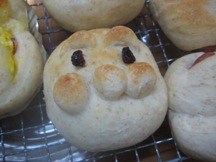 08.03.24ﾊﾟﾝ3.JPG