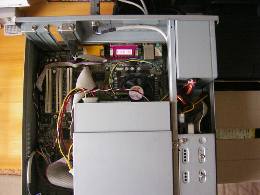 カード取り付け前