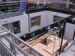 組み立て工事１