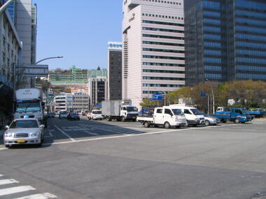 釜山港近辺、陸橋は?