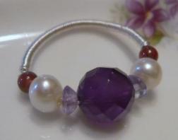 アメジストのリング