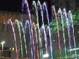 京都駅前の噴水