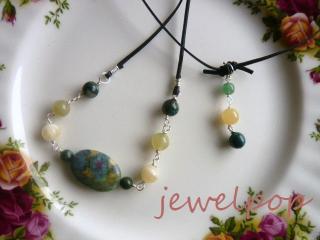 ルビーインフックサイトのネックレス