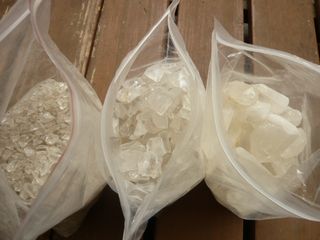 ヒマラヤ水晶原石・さざれ