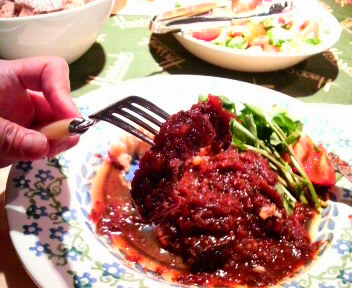 牛すね肉の赤ワインソース煮