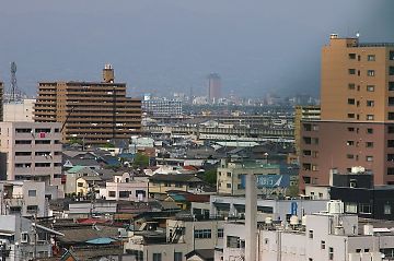 加工前は普通の街