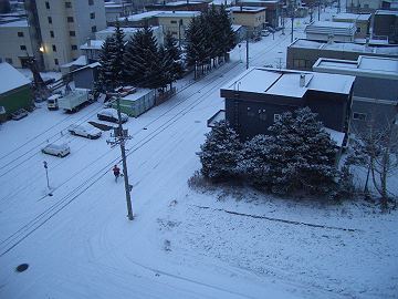 雪の朝