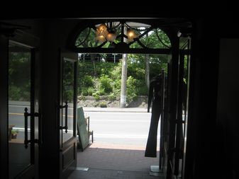 2011草津・カフェ・ファサード。