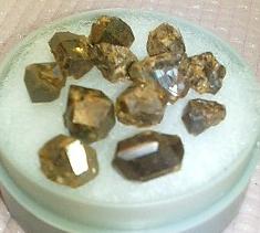 レインボーガーネット