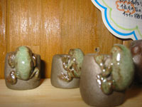 3-13_kaeruhikeshi.jpg