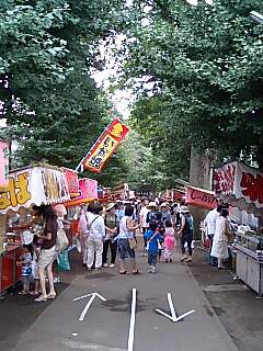 神社の境内