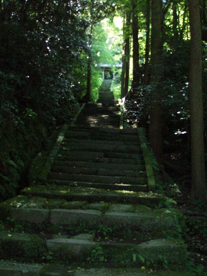 文殊仙寺への階段