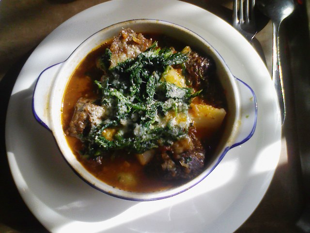 ｲﾍﾞﾘｺ豚と冬野菜の赤ﾜｲﾝ煮