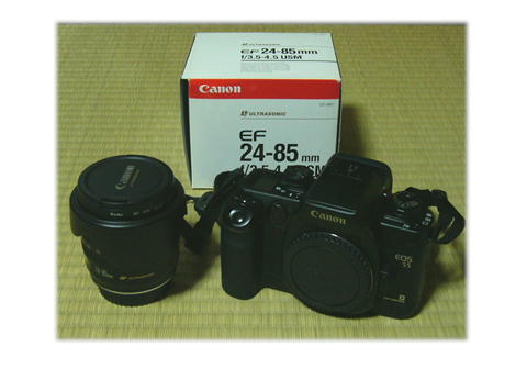 10.6 Canon EOS 55