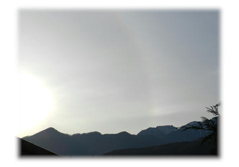 11.27 駒ケ岳SAより　日輪と中央アルプス