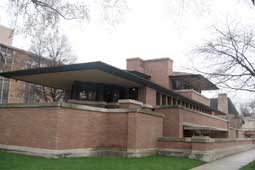 robiehouse02