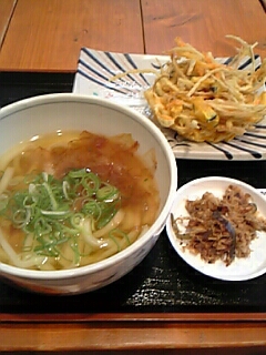 本場の饂飩～っ！