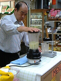 店頭ジュース販売