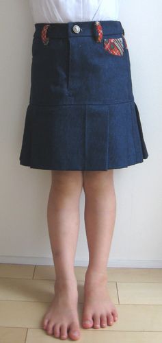 クライ・ムキの子供のパンツ＆スカート　S