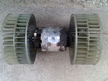 メルセデス・ベンツ、エアコンブロアファン