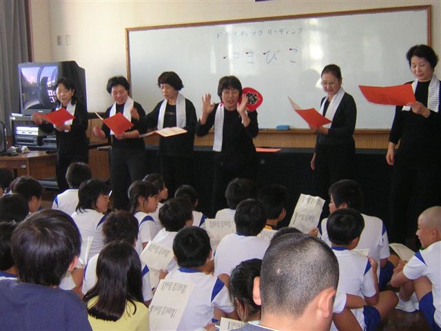 祭り・はっぴ。読みに参加・高学年。集団の読み。