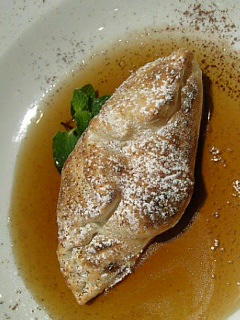 マスカルポーネと苺包み