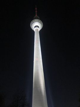 夜のテレビ塔