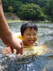 岡山県井原市天神峡にて